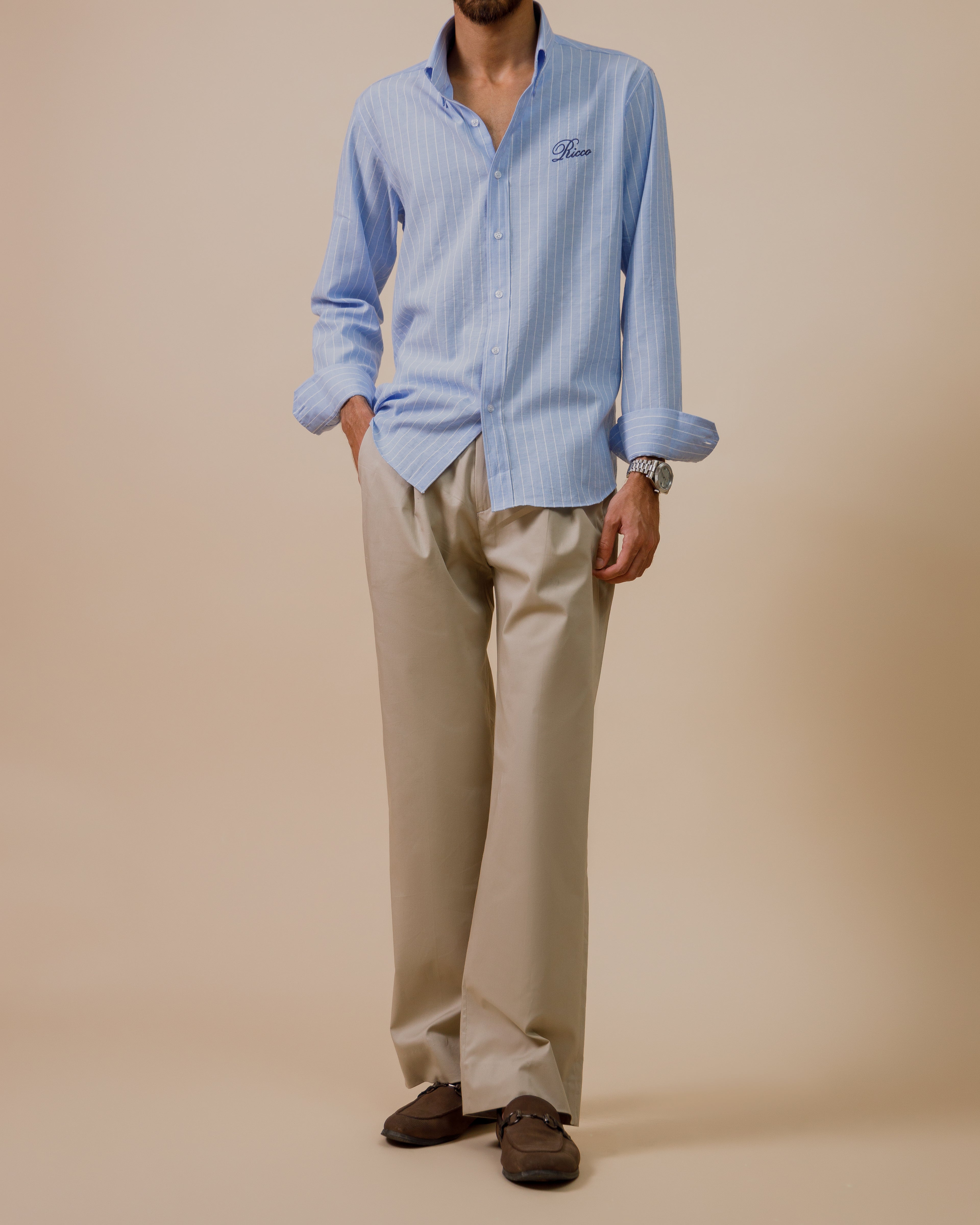 SKYLINE BUTTON DOWN