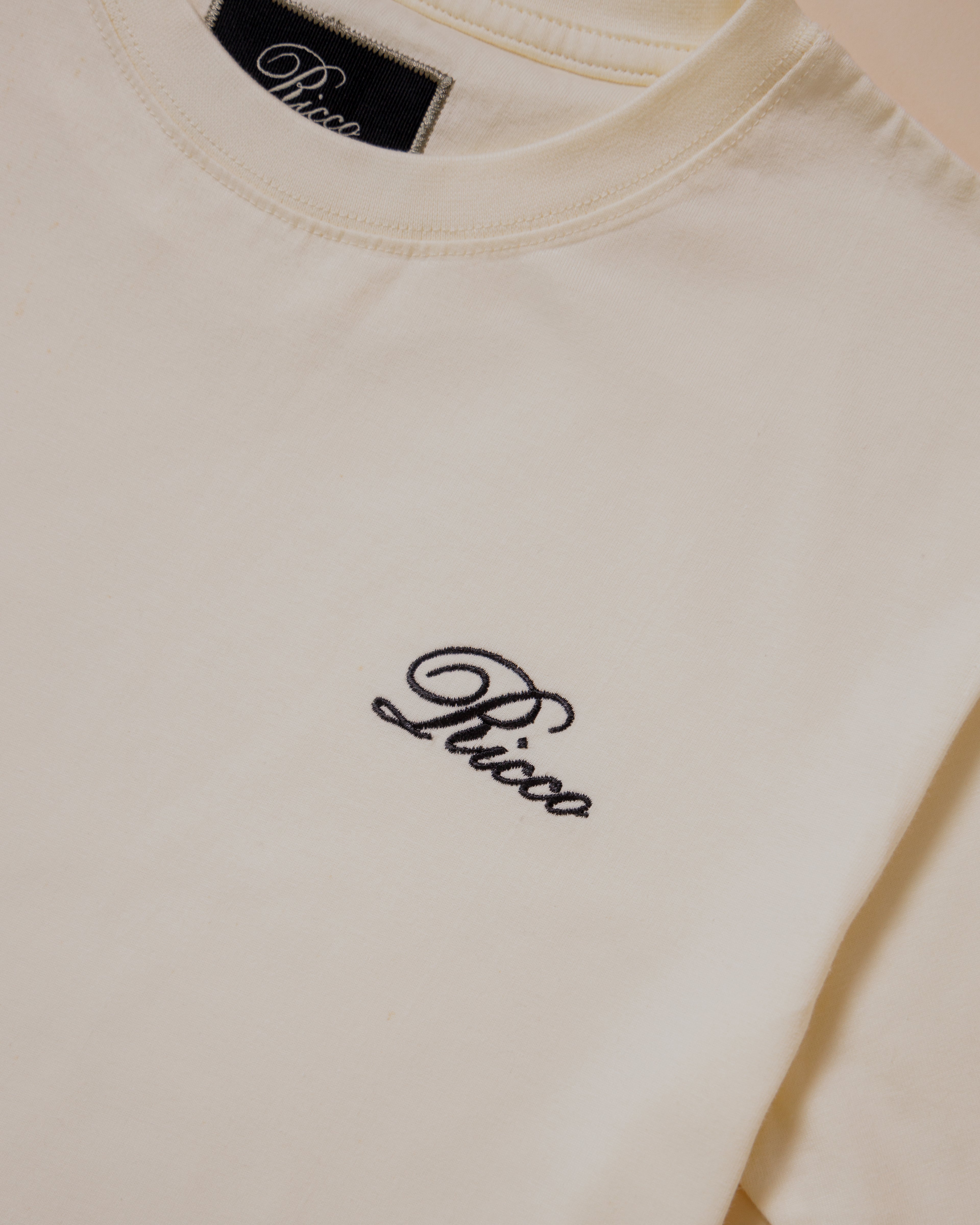 CREAM WHITE T-SHIRT