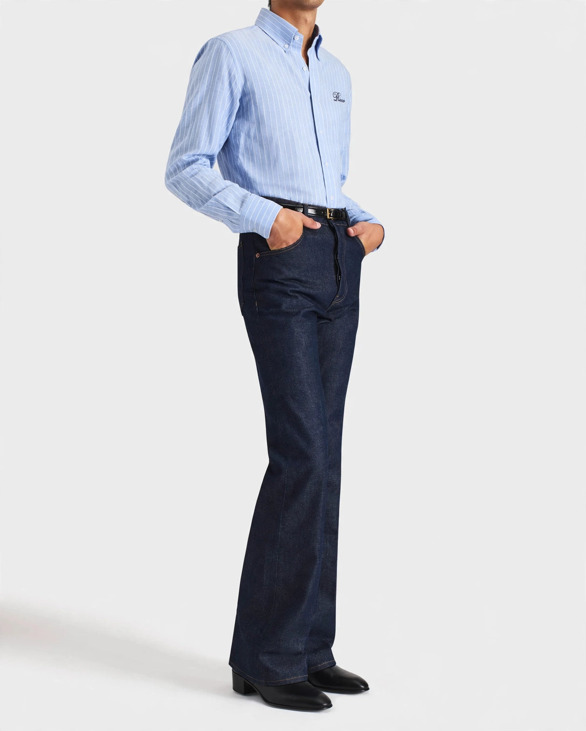 SKYLINE BUTTON DOWN
